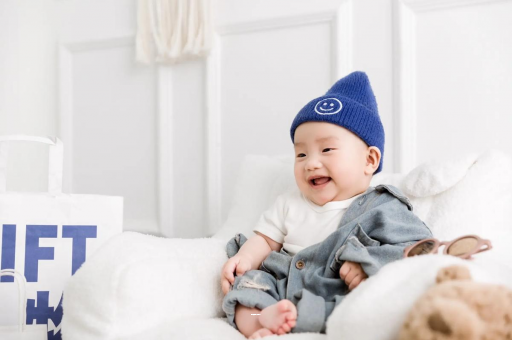 莆田五个月宝宝拇指内扣 莆田五个月宝宝拇指内扣